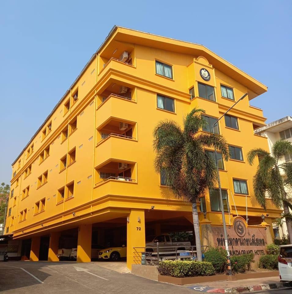 מוקדהאן ทรัพย์มุกดา แกรนด์ โฮเทล Submukda Grand Hotel מראה חיצוני תמונה